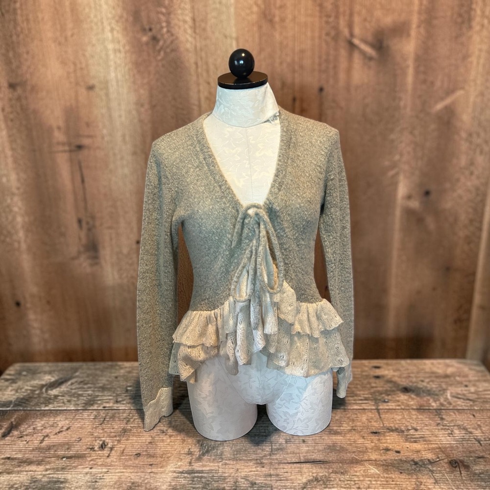 Avatar Grey Tie Front Knit Cardigan Sweater Lace Ruffle Hem Boho Cottage S??core